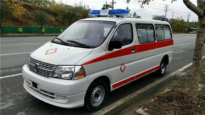 富源县丰田海狮救护车